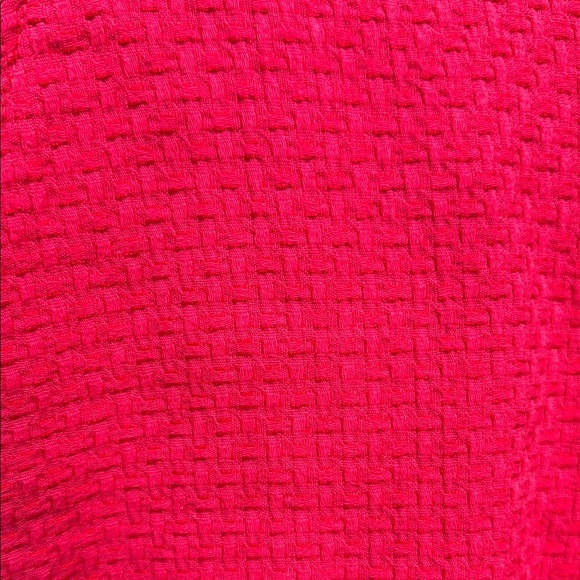 Draper James Women's‎ Size 6 Textured Red Shorts - Picture 2 of 9